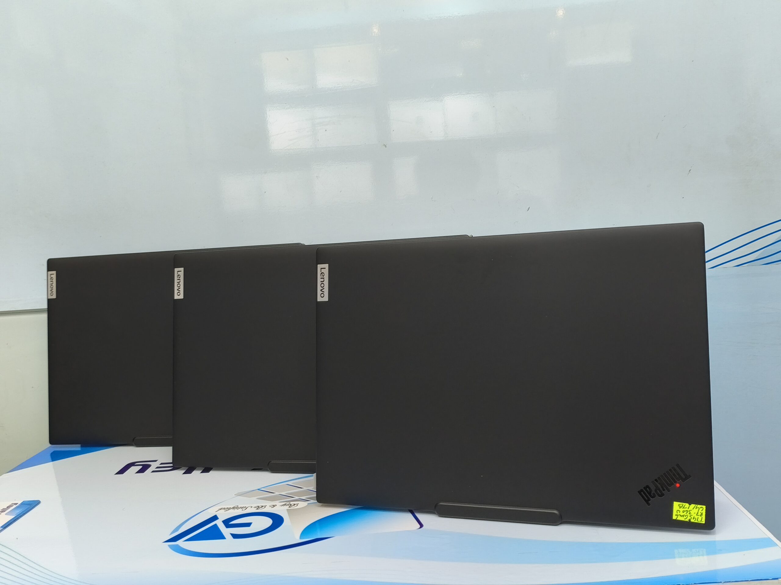 Lenovo Thinkpad T14s Gen 6 Ryzen Ai 7pro 360w Ram 64GB SSD 1TB Touch Display